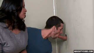 Hot amateur student gets his mouth stuffed and takes a huge facial