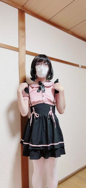 First Strip & Masturbation of the New Year by a ladyboy!