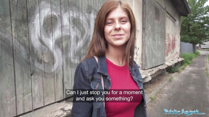 Public Agent Her perfect ass makes him want to fuck her outside in public