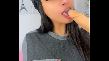 Role Play fucking a hot latina attendant EMANUELLY RAQUEL in a break of the restaurant