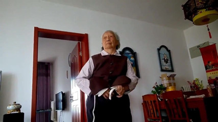 Old Chinese Granny Gets Fucked