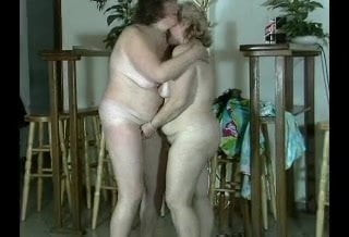GRANNY AWARD n17 lesbian hairy matures