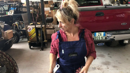 Blonde wife with big tits gets sucks dick in the garage