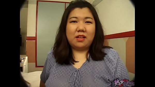 ma0045 - Mature Asian Lesbians eat big fat pussy.