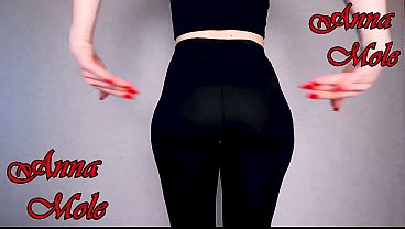 My juicy, appetizing ass in leggings, the sound of juicy smacks on my butt.