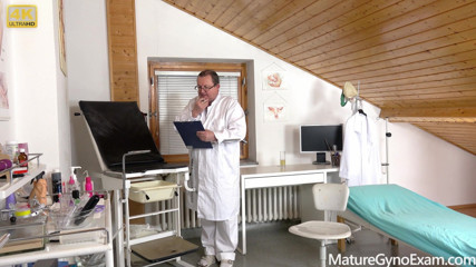 Big busty pornstar Jarushka Ross has kinky gyno exam