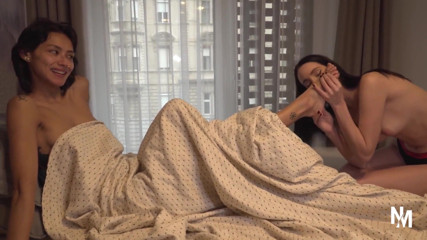 Two Sexy Chicks Worshiping Their Beautiful Feet