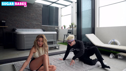 Diana Gabrovska and the Greek Yoga Teacher