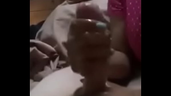 Llegar a casa del instituto estresado y pedirle a la abuela que te ayude a relajarte