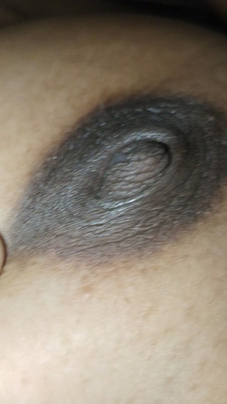 Maa n bete ko ghar main chudai karwai bina condom k viral
