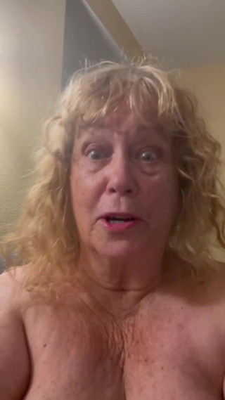 Shaved Pussy Ready for Cruisin and Your Lips