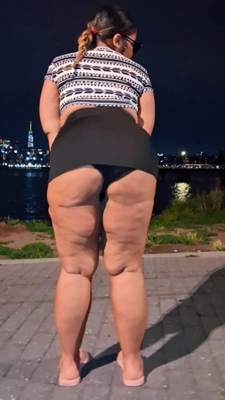 Leg Tease - Mini Skirt - Thick Thighs - Angie Love - BBW - Puerto Rican Woman - Flip Flops
