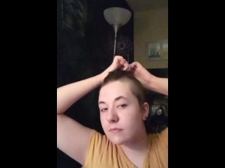 Curvy girl first solo video
