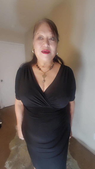 I Had a Wonderful Day! Now to Undress, Masturbate, Pee, Putting on My Nightgown