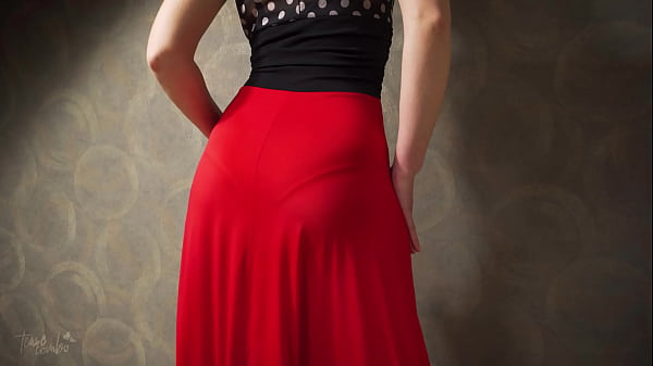 Hot Milf In Tight Dress Teasing Visible Panty Line VPL