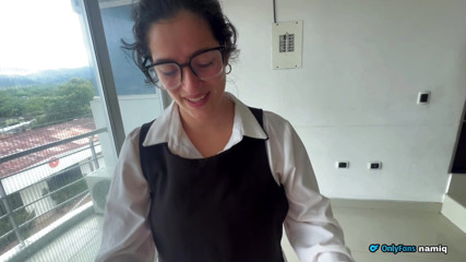 Surprises Me with a Reverse Blowjob Xd