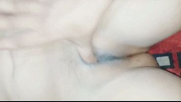 Desi Indian bhabhi nonstop pussy fingering water orgasm squirting video