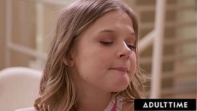 Coco Lovelock has first squirty orgasm in nasty sex session