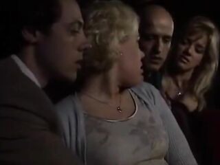 Live Theater-Who craves to go to the movie scenes with us?