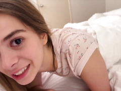 pornx in the same bed as a teenage stepsister – Molly Little