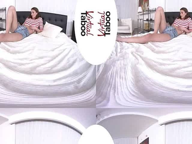 Cute Teen 18+ Plays With Her Juicy Pussy - Virtual Reality