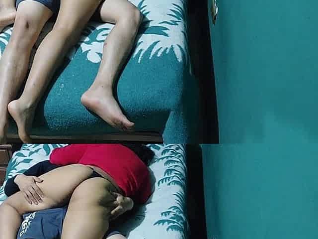 Sharing Bed with Sexy Bhabhi Indian
