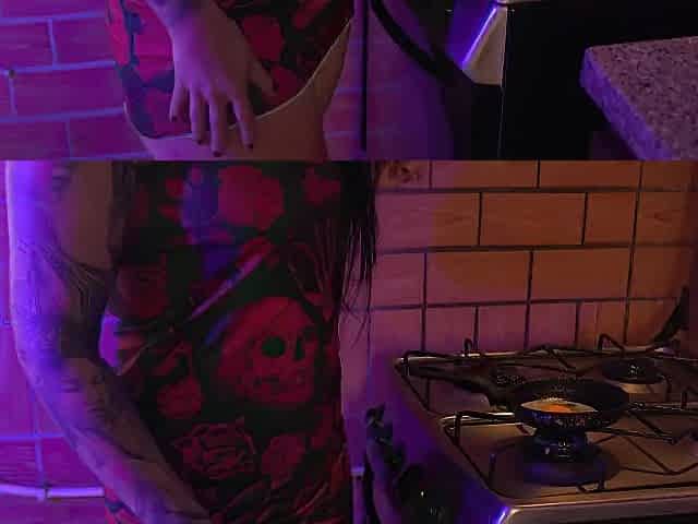Screwing the Gothic Angel in the Kitchen