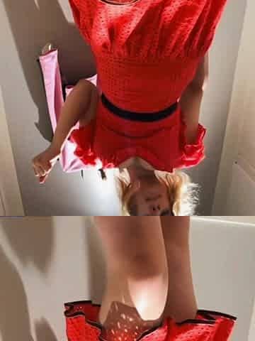Extreme Anal Fingering in Fitting Room