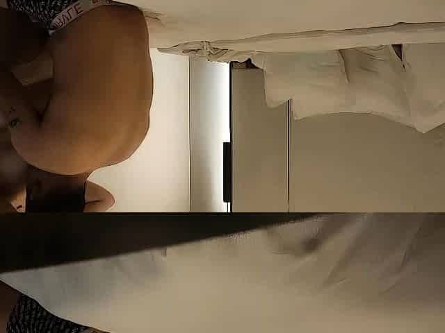 Hot amateur hidden cam