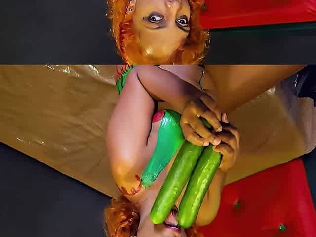 Sexy Big Booty Queen Nilmini Sheron Hot Body Paint & 2 Big Cucumber Play Full Video