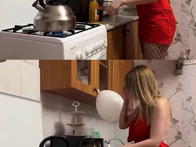 Alluring Russian MILF hot sex clip