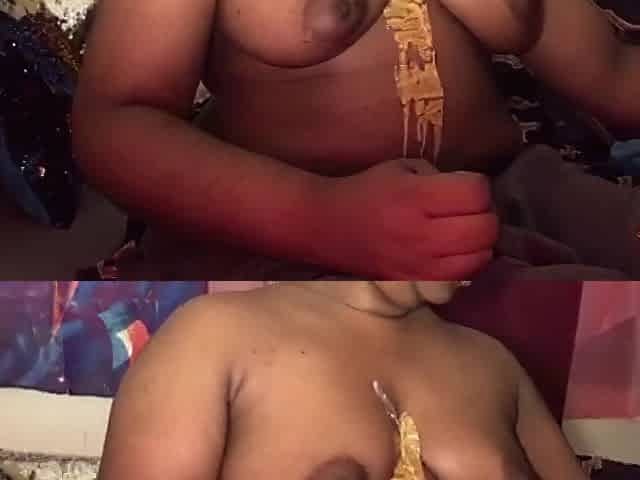 Ebony Fattie plays with snatch and sexy wax