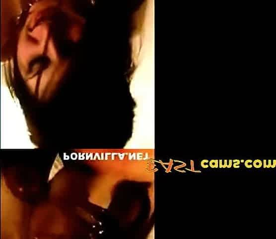 Heena Khan, a Pakistani woman with big tits, gives her husba