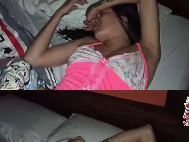 I DISCOVER MY GIRLFRIEND