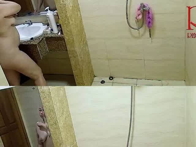 Voyeur Camera in the Shower Room. Homemade Glamour Moments 258