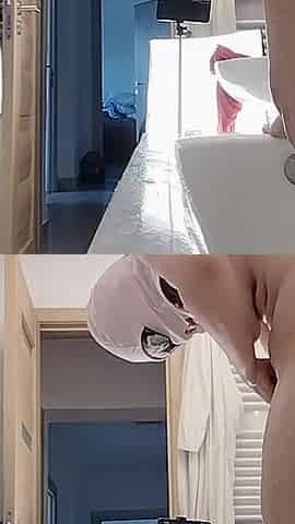 Sexy Wife Shaves Her Pussy Hair