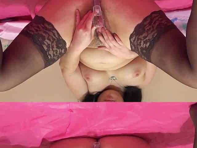 Vagina pees multiple times. Homemade urine compilation.