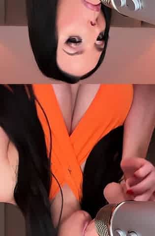 Big boobs milf masturbates with her dildo