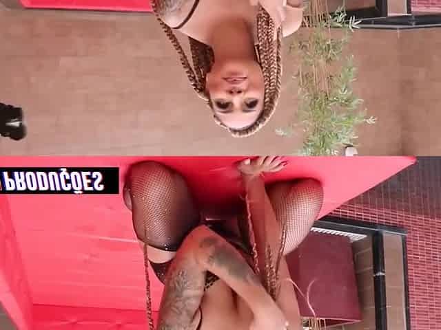 Fruity Bimbo Emotional Xxx Clip