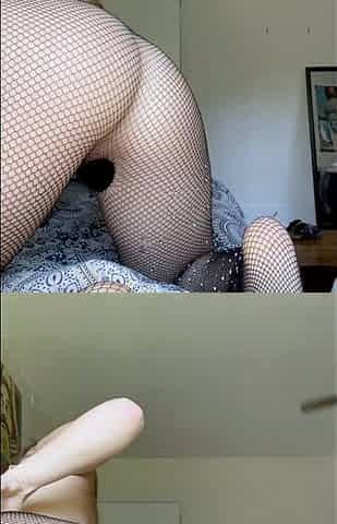 Amateur blondes pussy toyed ass licked and fingered