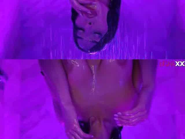 Alexa Chains screwed by bbc in the shower