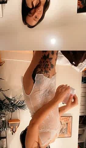 Amateur Webcam Teen Masturbates And Teases