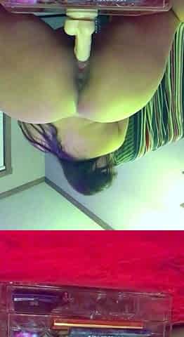 Cute young amateur web cam girl masturbates with her toy