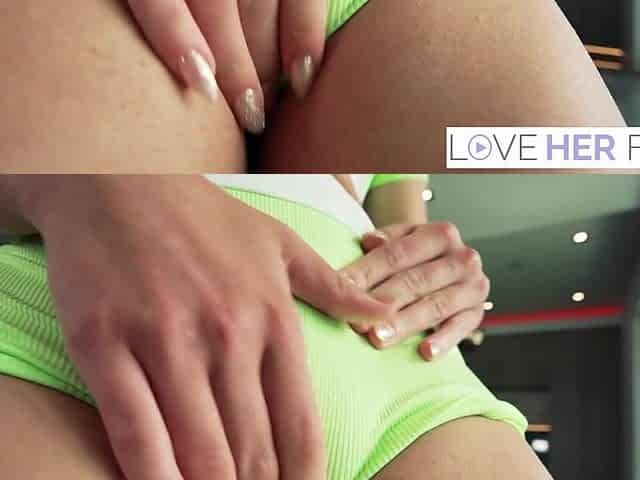 Charming Daisy Pheonix Is Avid To Drilled By BBC