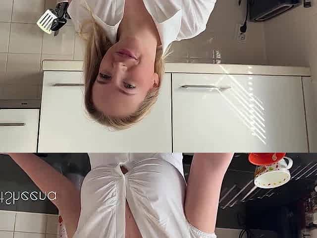 Iwantsheena Screws a Fan