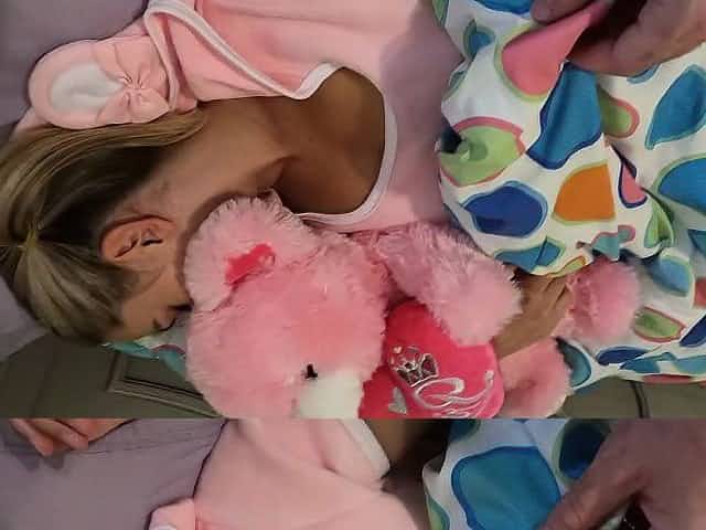 Daughter creampied by stepfather in her bedroom