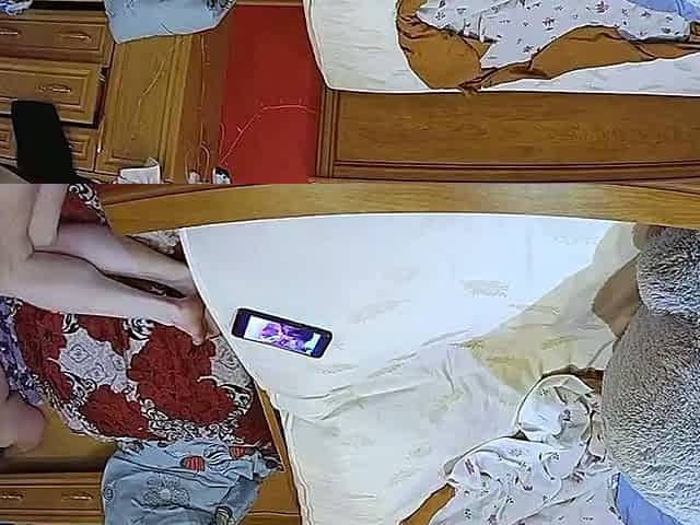 Amateur voyeur webcam BBW sucks cock for facial