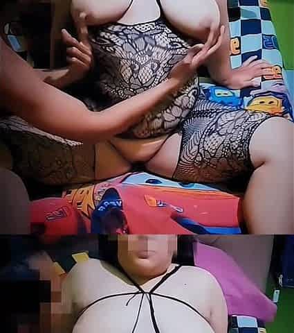 A Chubby Wife Wearing a Bodystocking