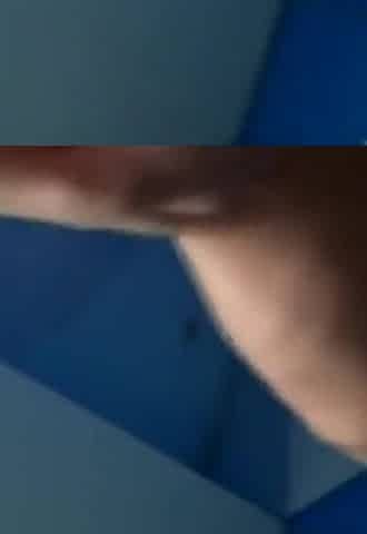 Unsuspecting Italian Women in Dolci Maialone E Giovani Ninfomani a Complete Homemade Video
