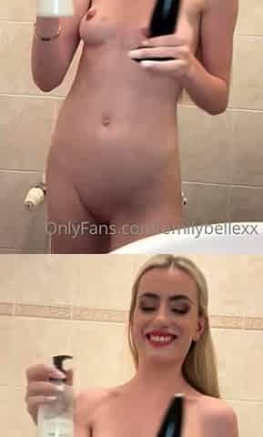 Alice Amateur Blonde Toys Masturbation